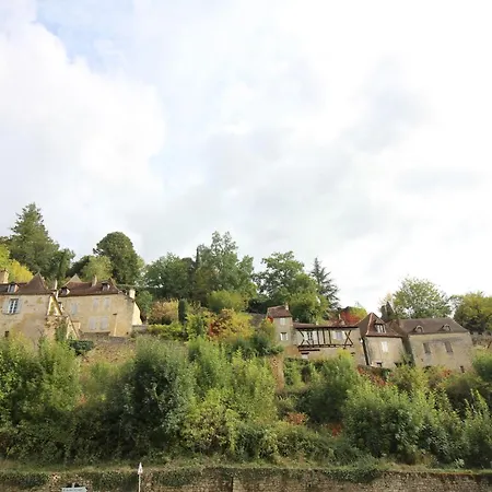 Fachwerkhaus Gitealienor Perigord By Interhome بيت للعطل
